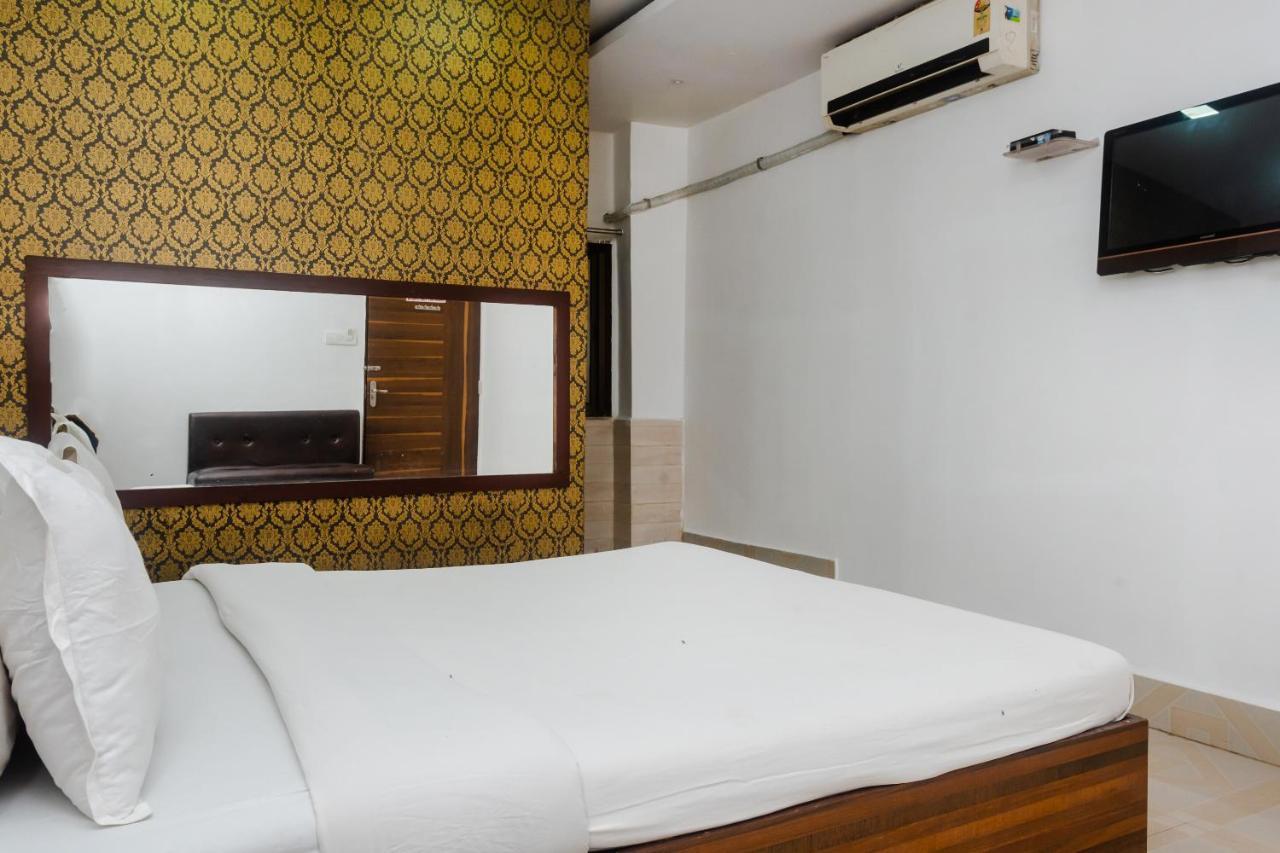 Hotel Oyo 37530 Selfie Dhaba Sasupāda Esterno foto